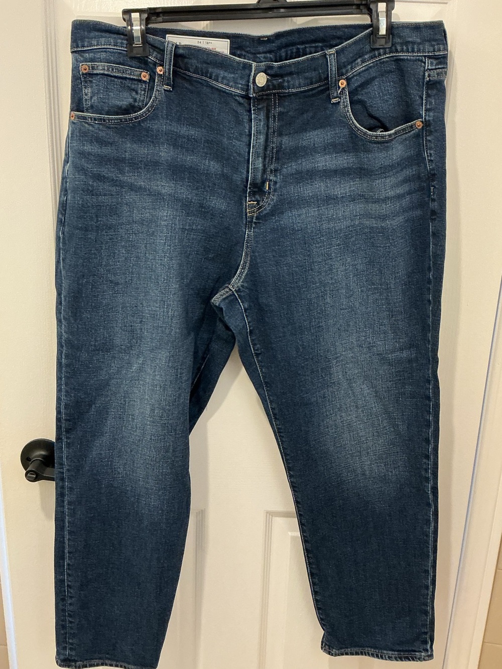 GAP “Girlfriend” mid rise blue jeans, 34/18RS
